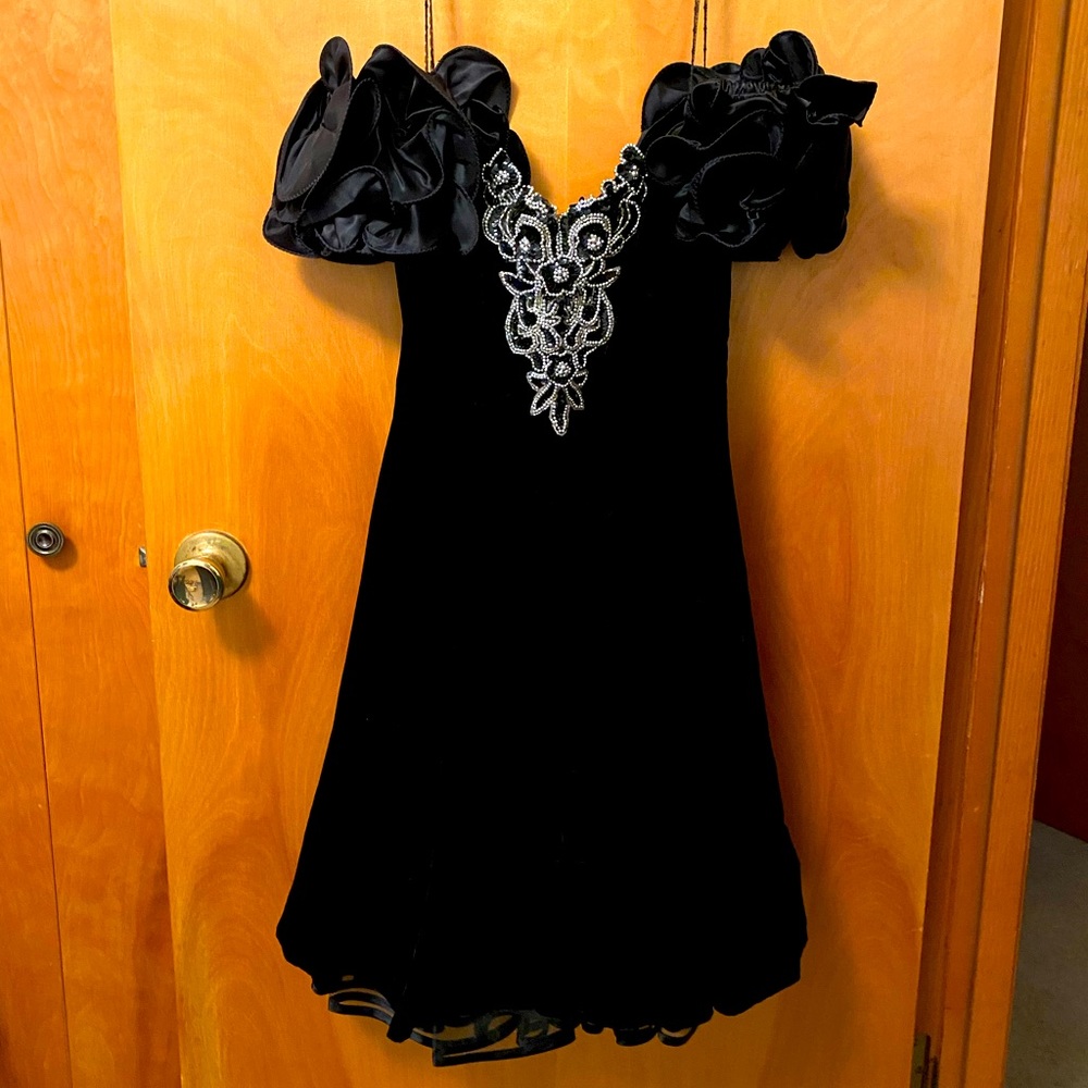 Vintage Black Velvet Party Dress